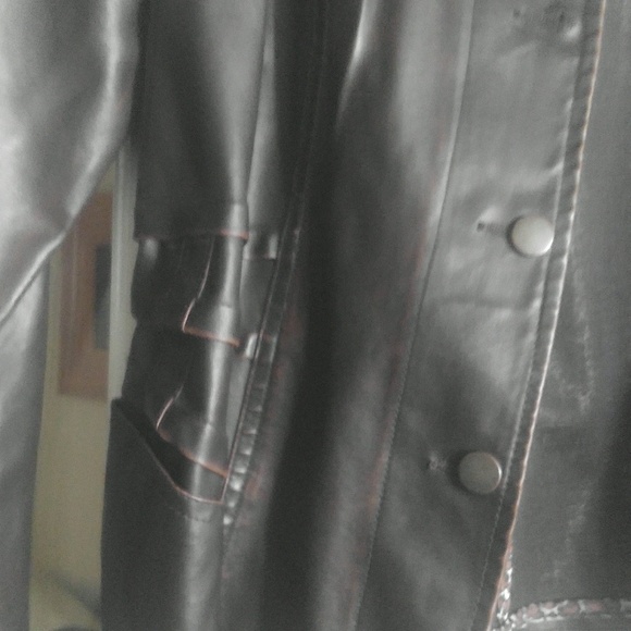 Jacket - Picture 5 of 6